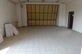 Podnikateľský objekt na prenájom, Staré Mesto, Prievidza